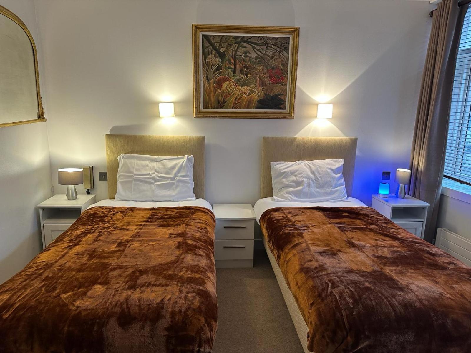 Tottenham Apartments Лондон Экстерьер фото